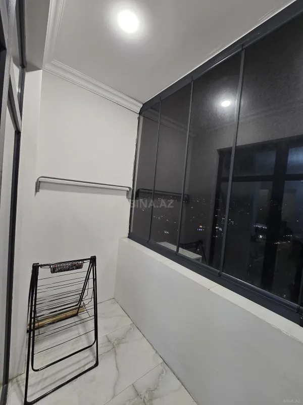 Satılır 2 otaqlı mənzil 68 m²