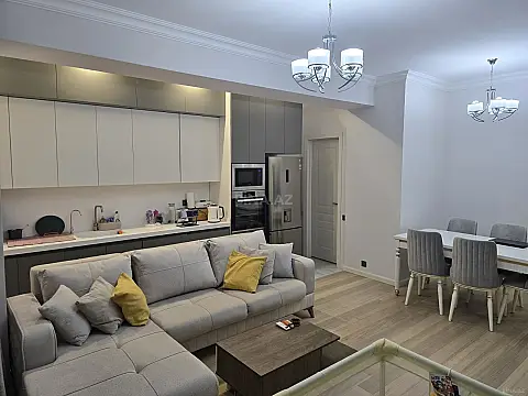 Satılır 2 otaqlı mənzil 68 m² — Bakı, Nizami 2 otaq 68.00 m²