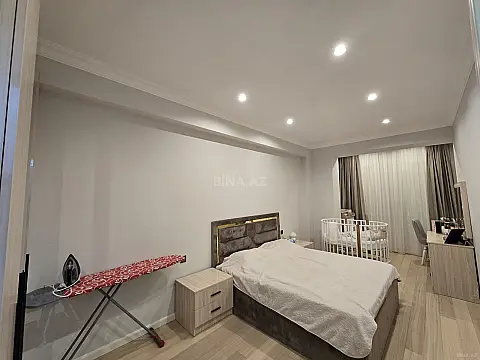 Satılır 2 otaqlı mənzil 68 m²