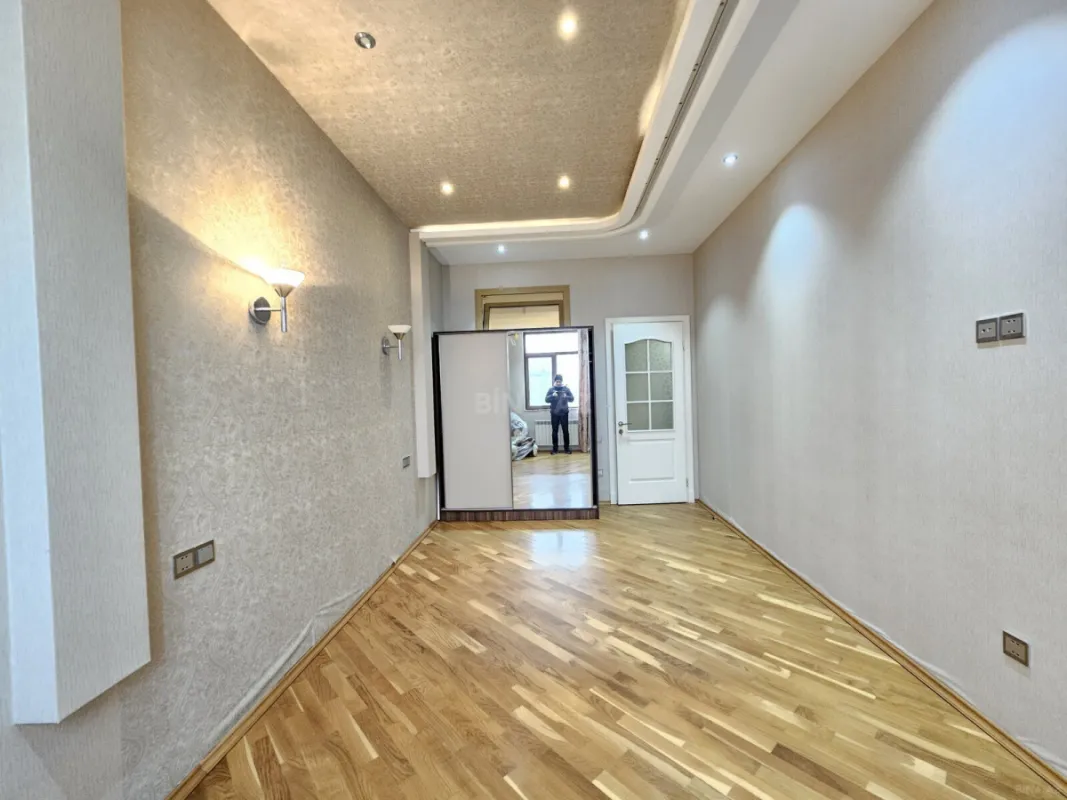 Satılır 3 otaqlı mənzil 100 m²