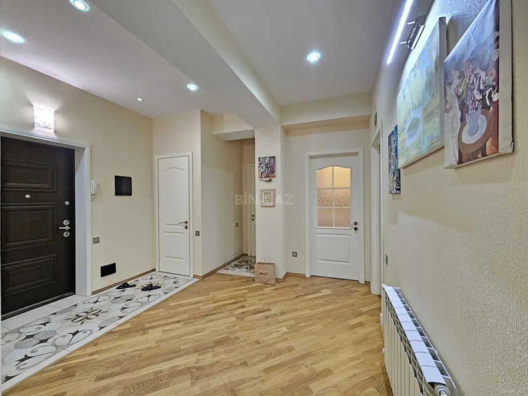 Satılır 3 otaqlı mənzil 100 m²