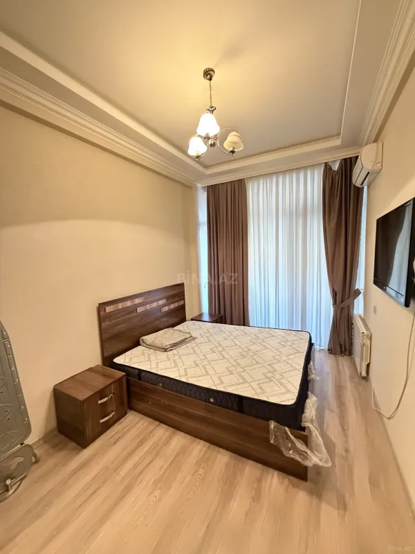Satılır 2 otaqlı mənzil 70 m²