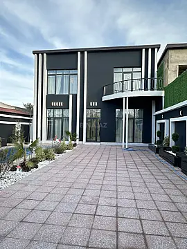 Satılır 5 otaqlı həyət evi 200 m²