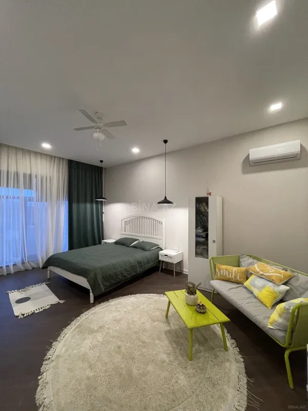 Kirayə verilir 4 otaqlı həyət evi 250 m²