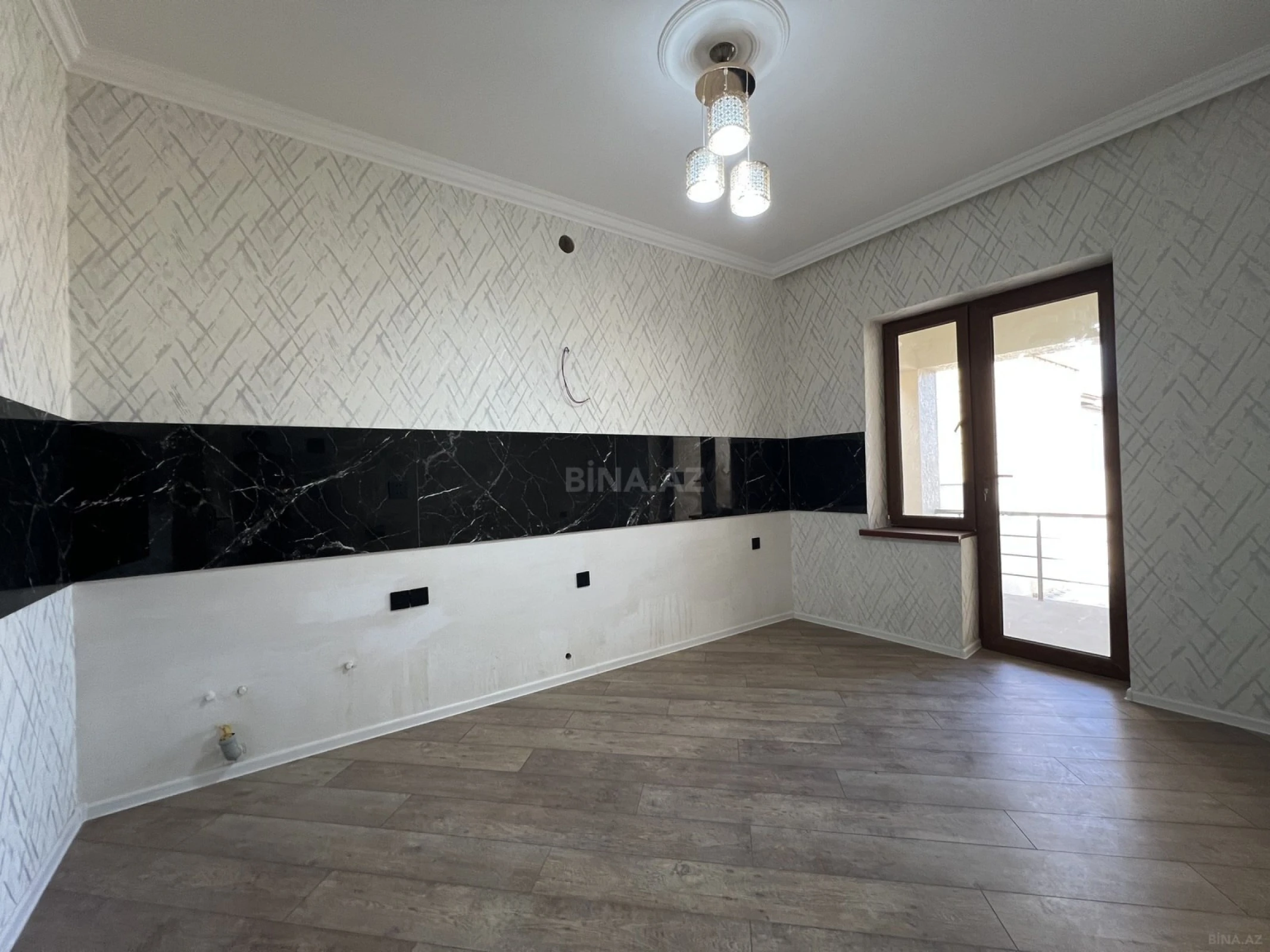 Satılır 4 otaqlı həyət evi 120 m²