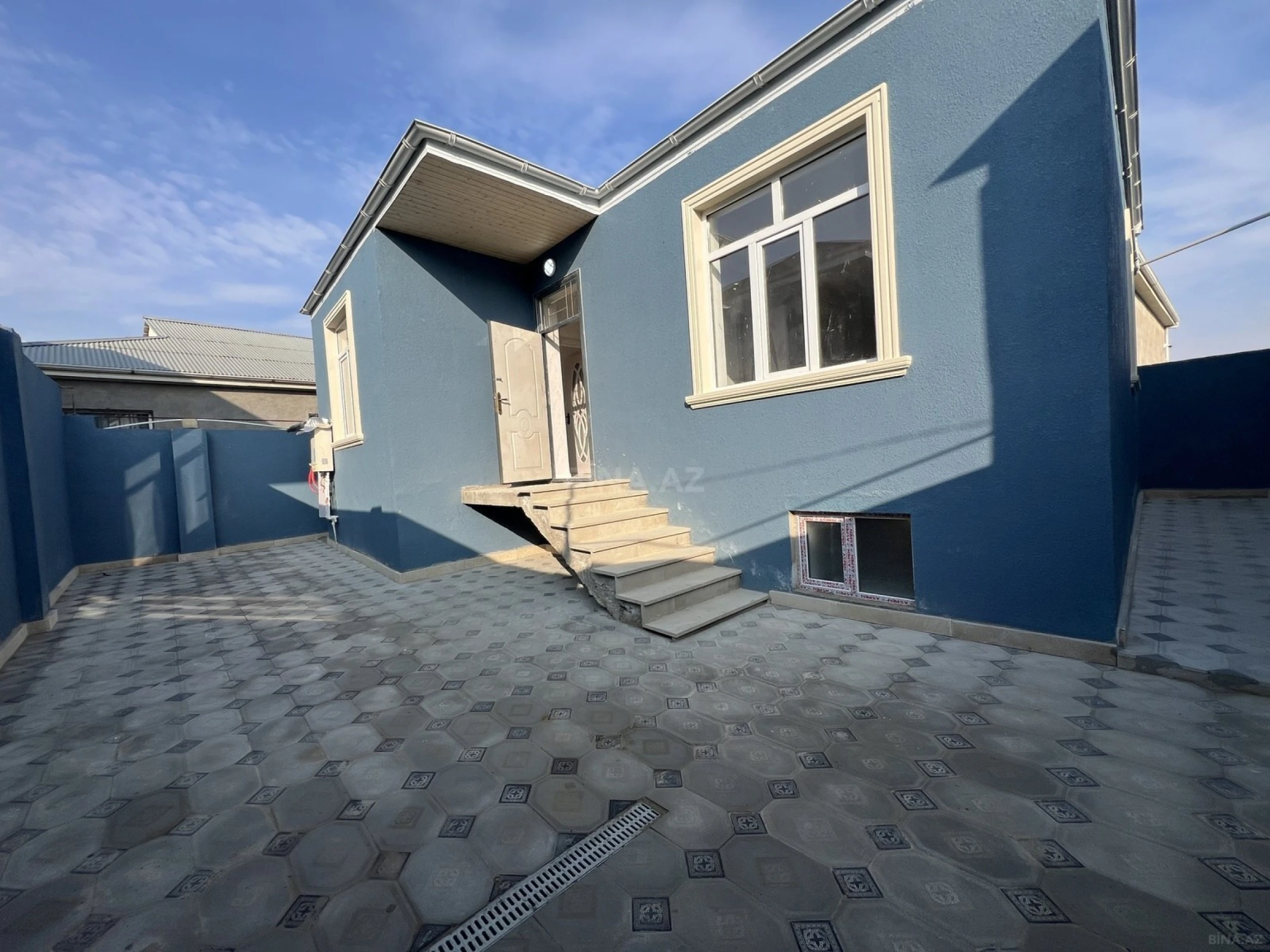 Satılır 5 otaqlı həyət evi 130 m²