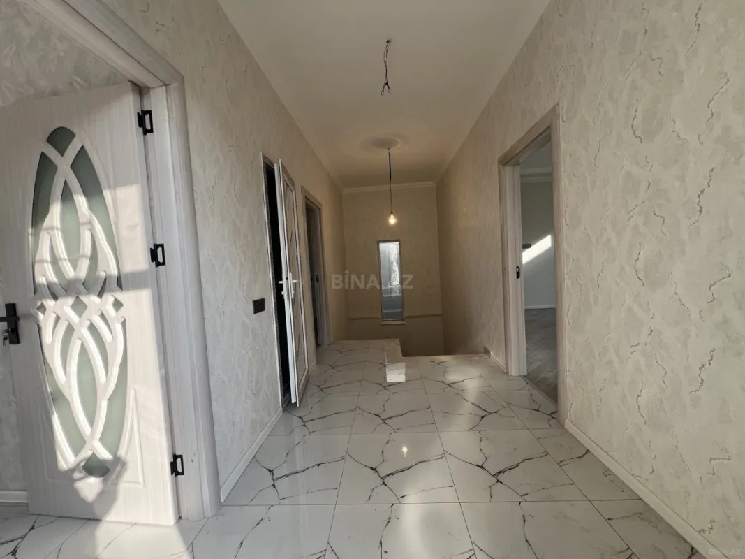 Satılır 5 otaqlı həyət evi 130 m²