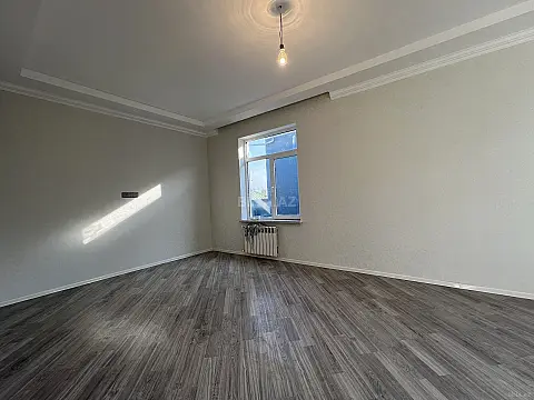 Satılır 5 otaqlı həyət evi 130 m²