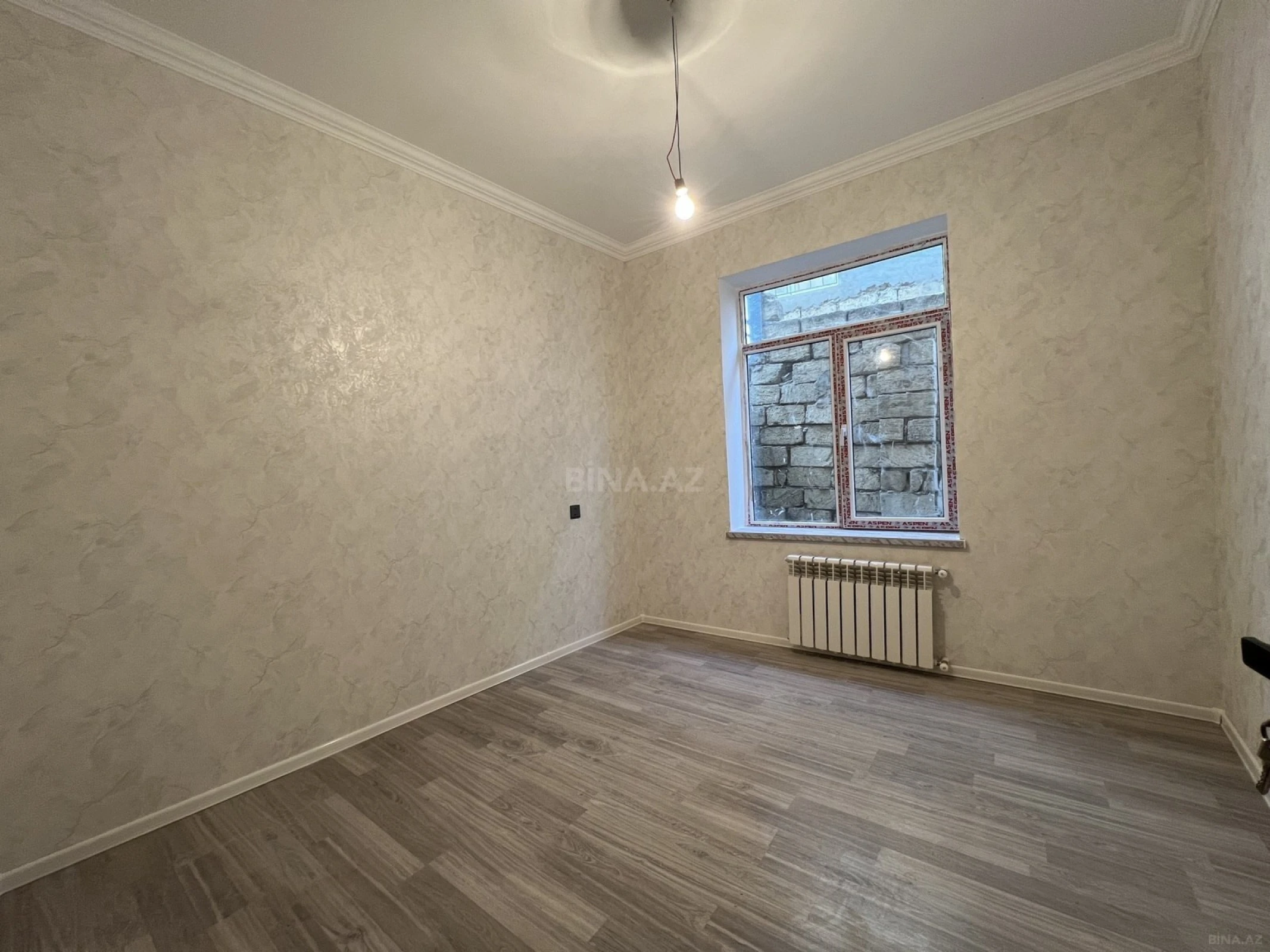 Satılır 5 otaqlı həyət evi 130 m²