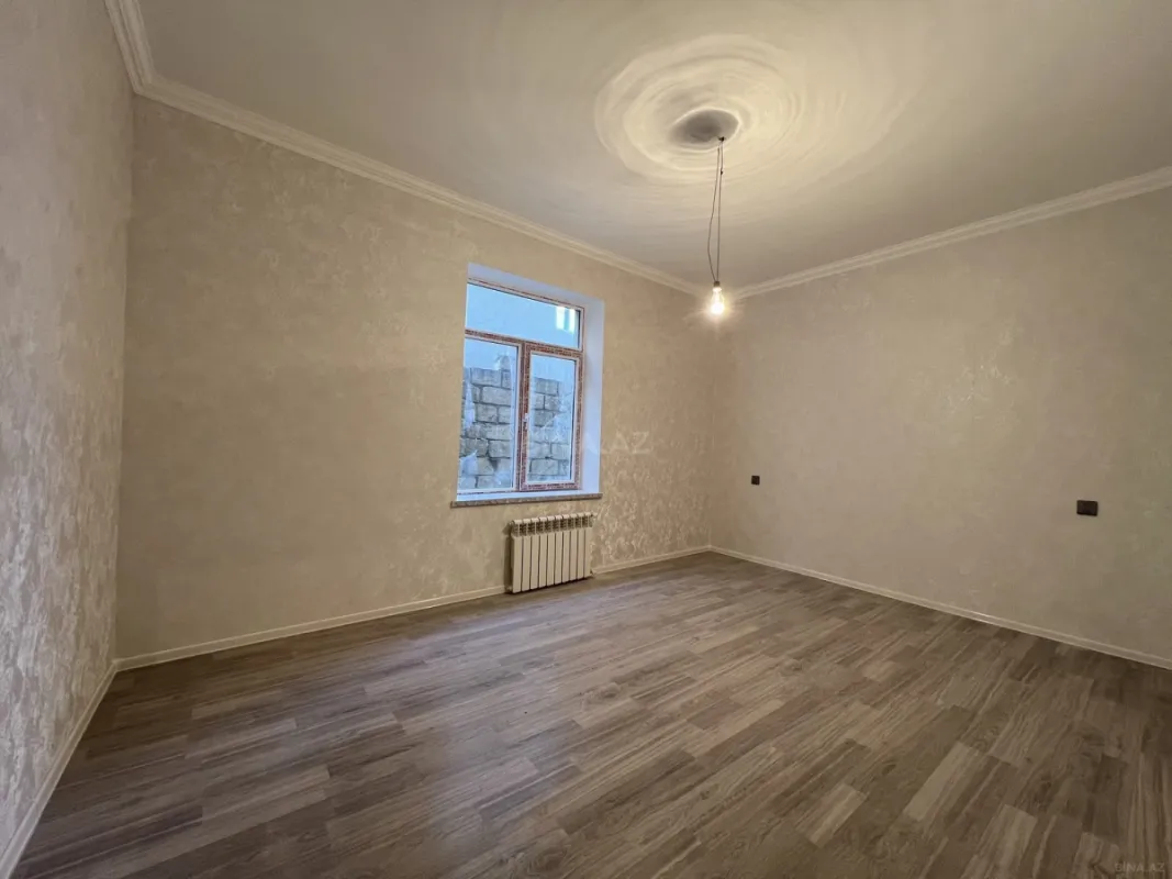 Satılır 5 otaqlı həyət evi 130 m²