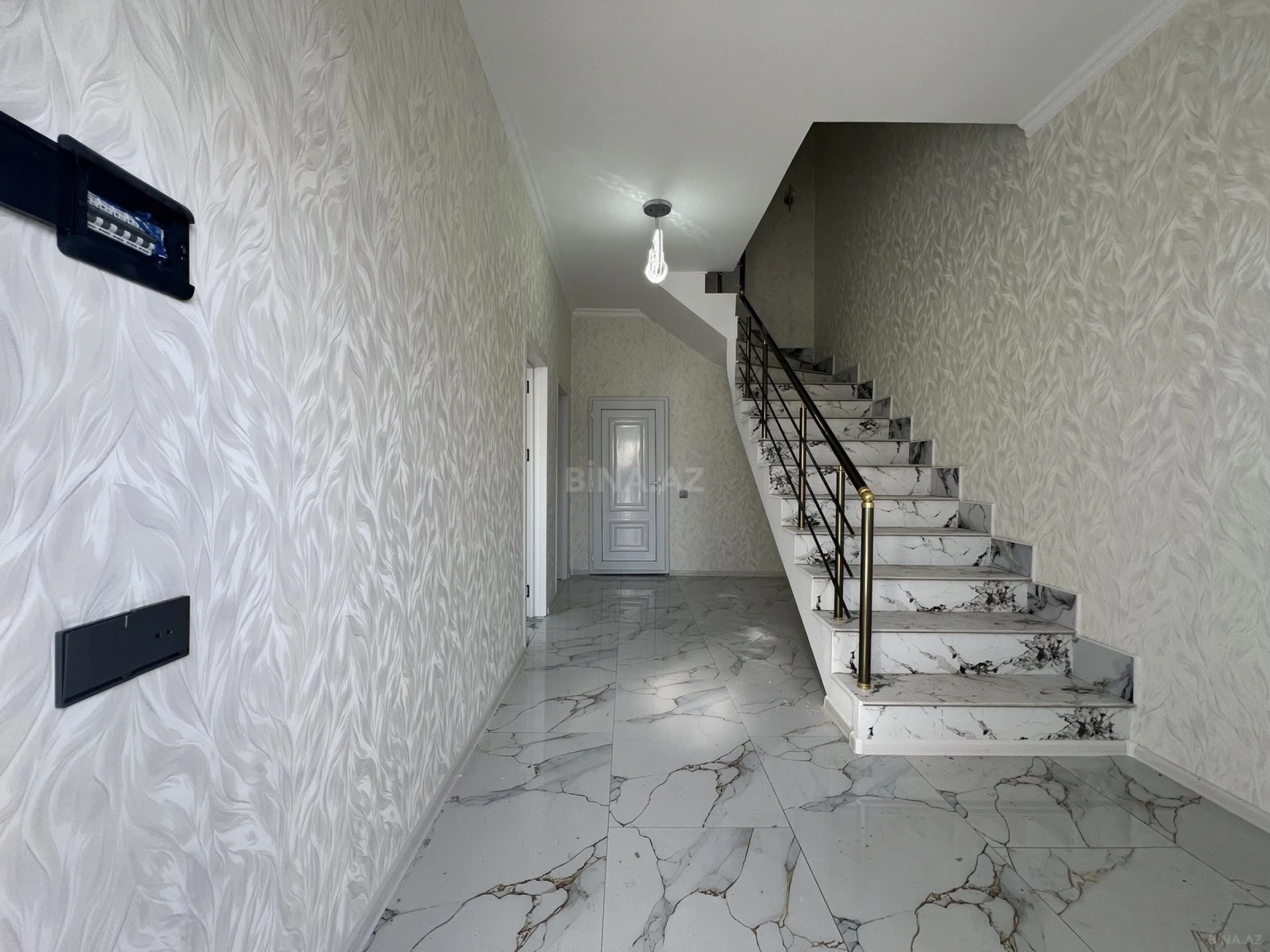 Satılır 4 otaqlı həyət evi 120 m²