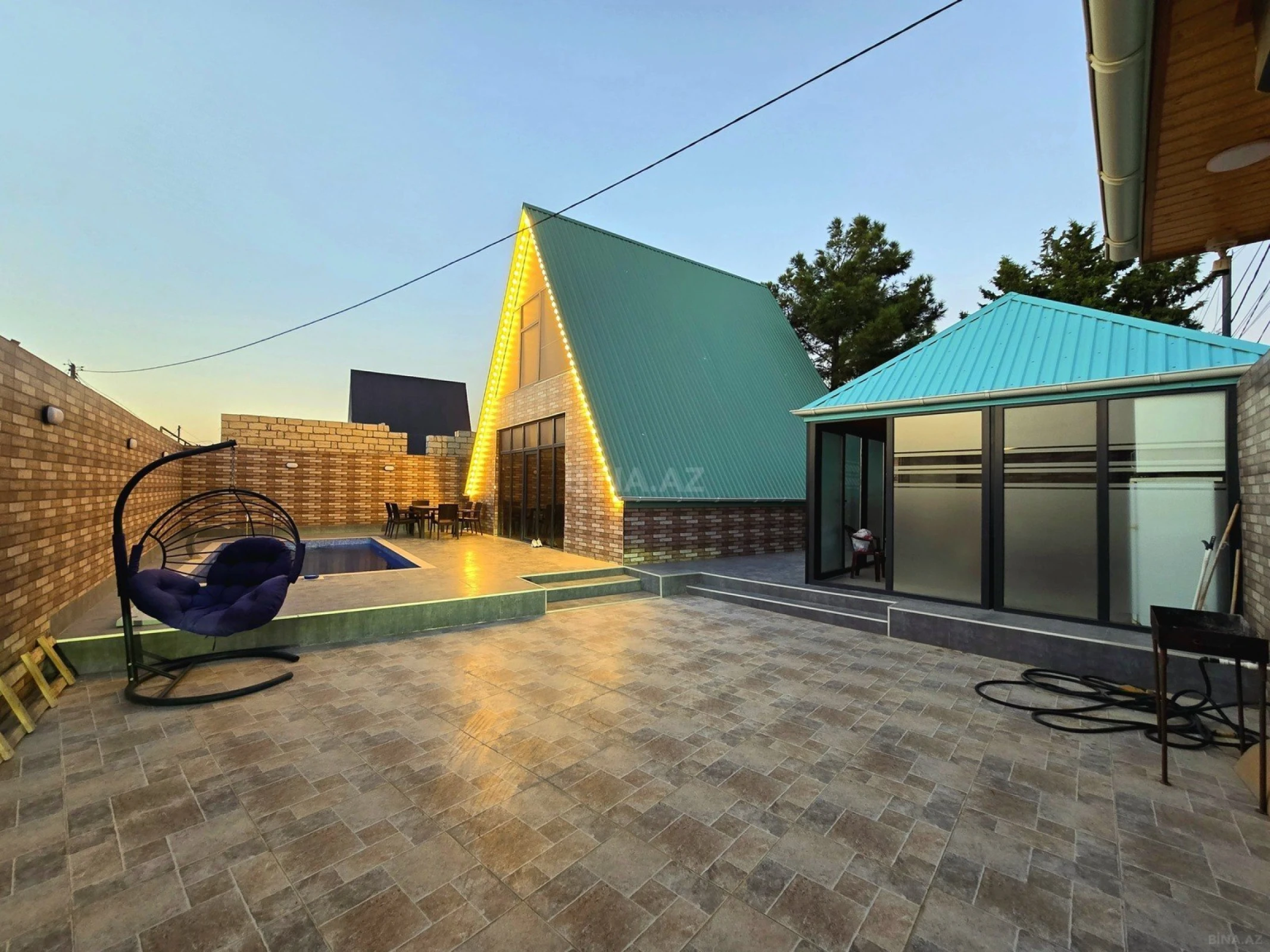 Kirayə verilir 2 otaqlı həyət evi 200 m²