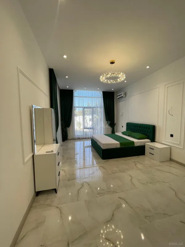 Kirayə verilir 4 otaqlı həyət evi 250 m²