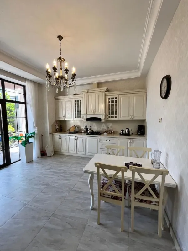 Kirayə verilir 3 otaqlı həyət evi 150 m²