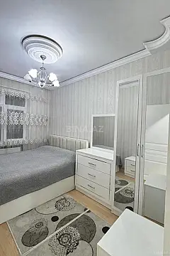 Satılır 3 otaqlı mənzil 63 m²