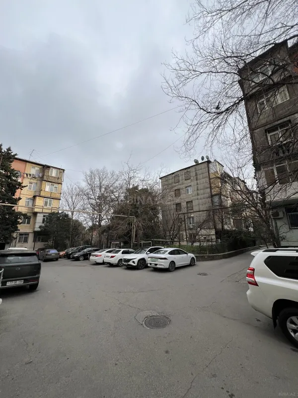 Satılır obyekt 105 m²