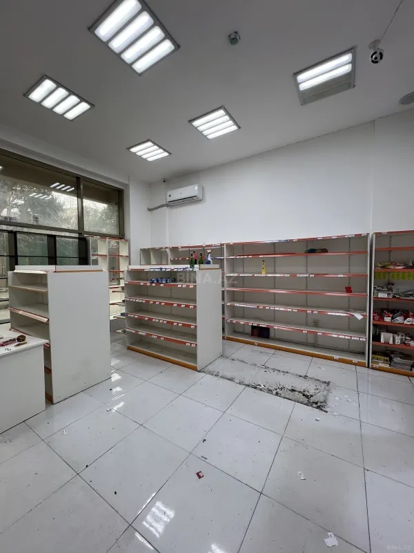 Satılır obyekt 105 m²