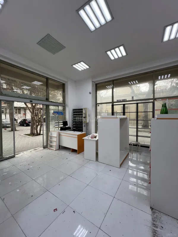 Satılır obyekt 105 m²