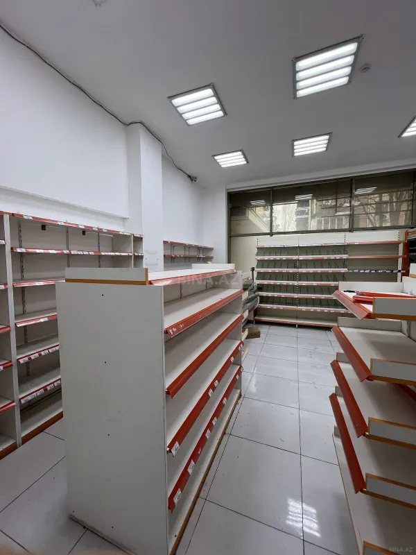 Satılır obyekt 105 m²