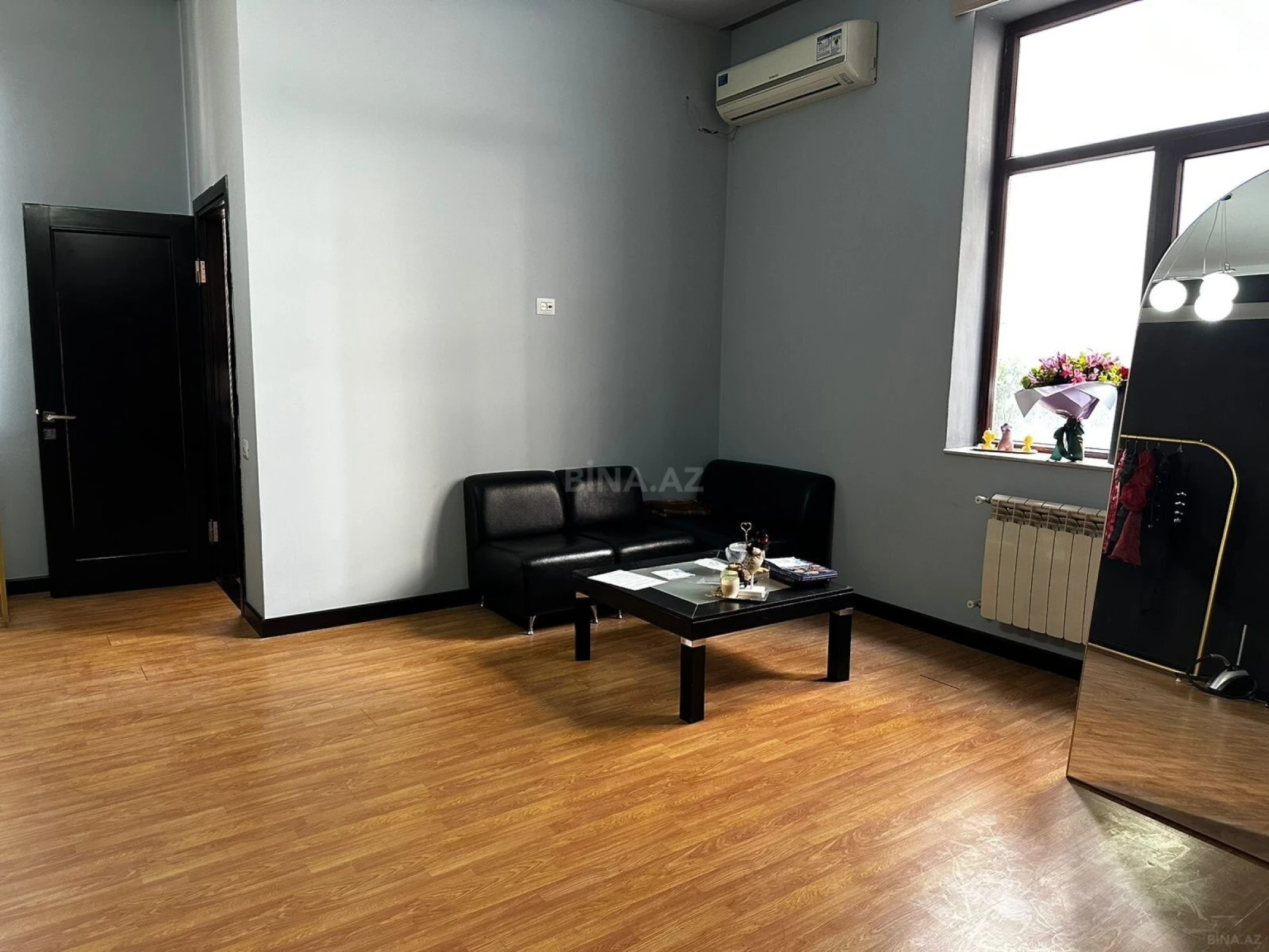 Kirayə verilir 2 otaqlı ofis 100 m²