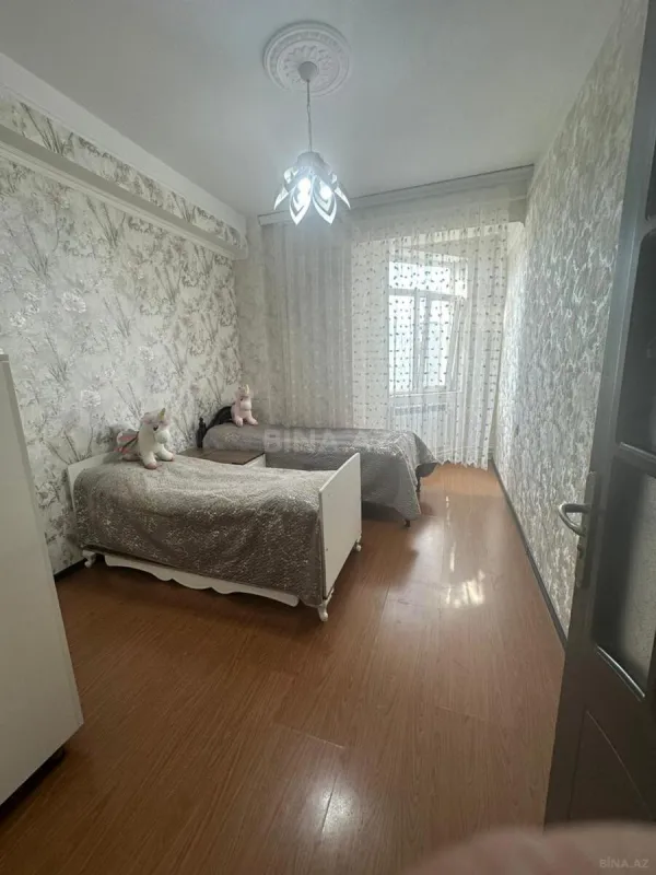 Satılır 3 otaqlı mənzil 75 m²