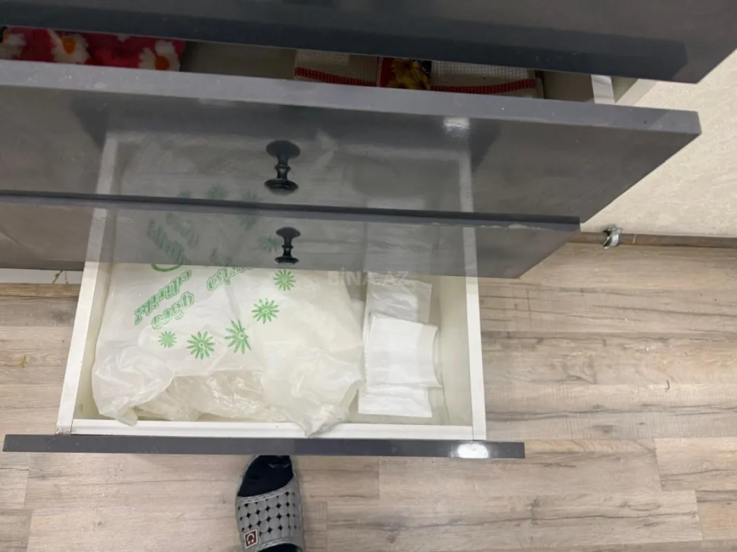 Kirayə verilir 2 otaqlı mənzil 70 m²