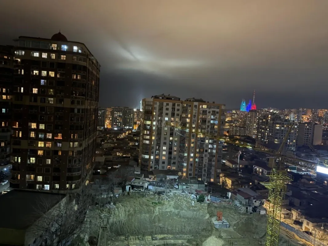 Kirayə verilir 2 otaqlı mənzil 70 m²