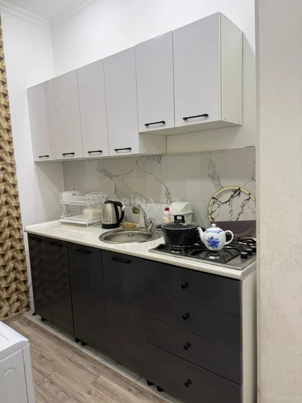 Kirayə verilir 2 otaqlı mənzil 70 m²