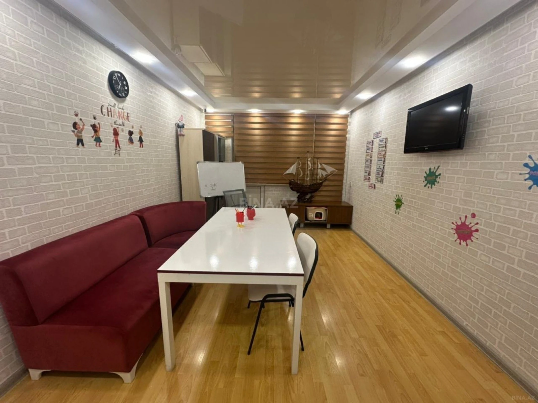 Kirayə verilir obyekt 76 m²