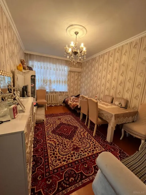 Satılır 2 otaqlı mənzil 52 m²