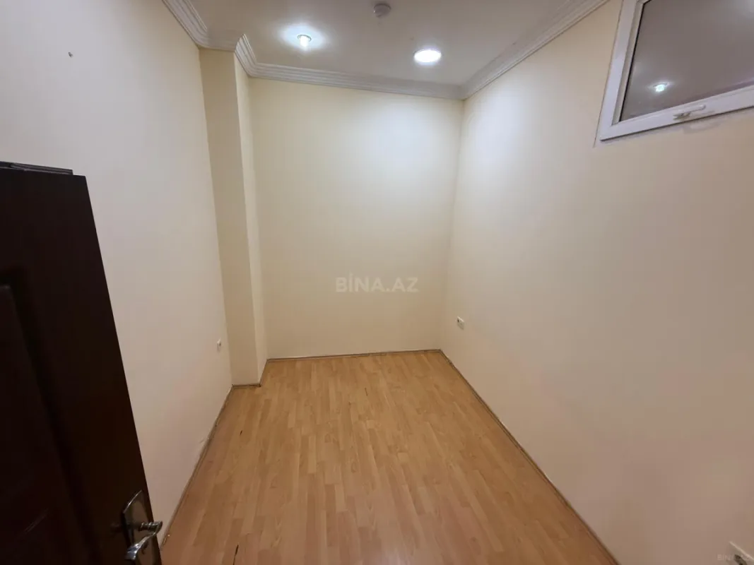 Kirayə verilir 12 otaqlı ofis 250 m²