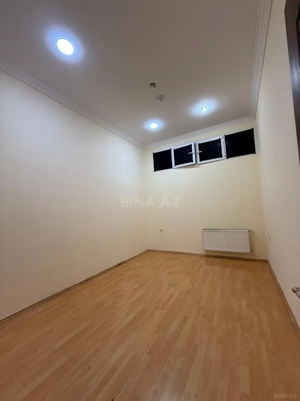 Kirayə verilir 12 otaqlı ofis 250 m²