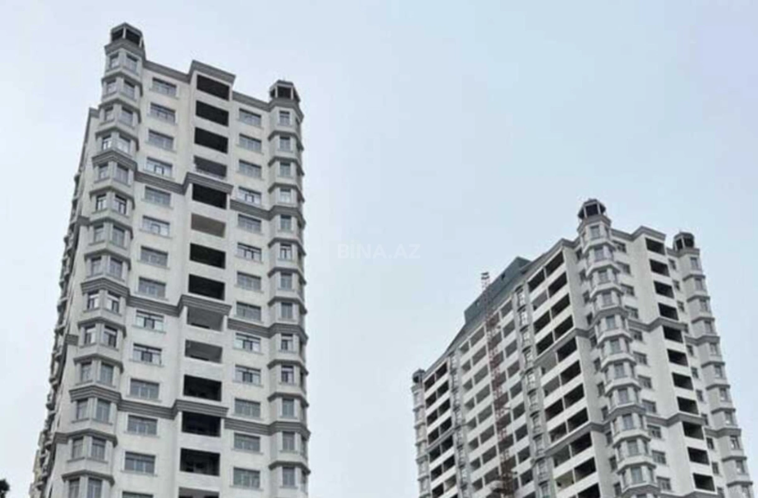 Satılır 2 otaqlı mənzil 70 m²