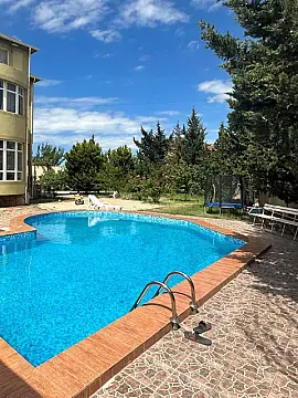 Kirayə verilir 5 otaqlı həyət evi 350 m²