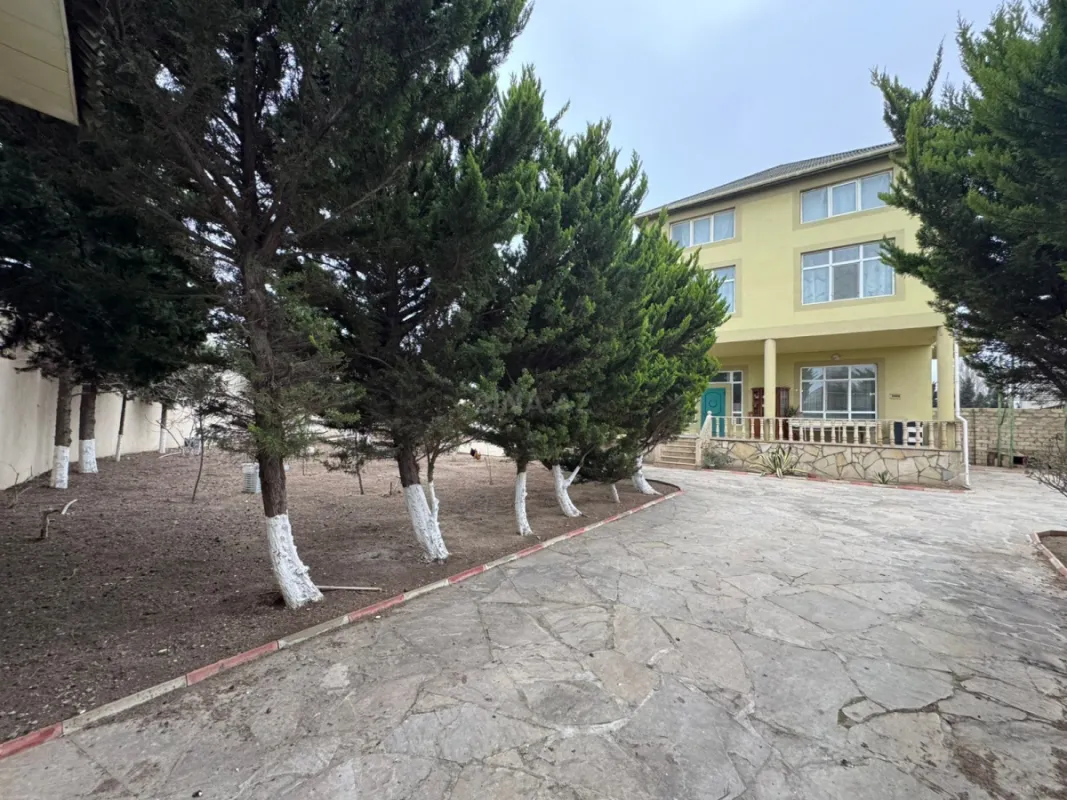 Kirayə verilir 5 otaqlı həyət evi 350 m²