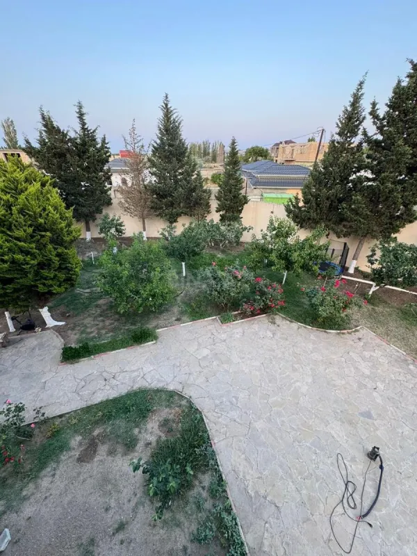 Kirayə verilir 5 otaqlı həyət evi 350 m²