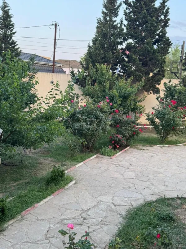 Kirayə verilir 5 otaqlı həyət evi 350 m²