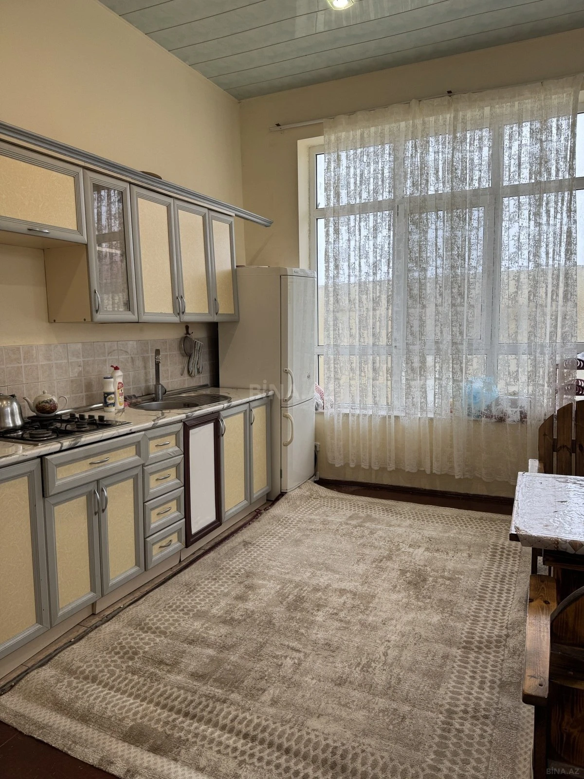 Kirayə verilir 5 otaqlı həyət evi 350 m²