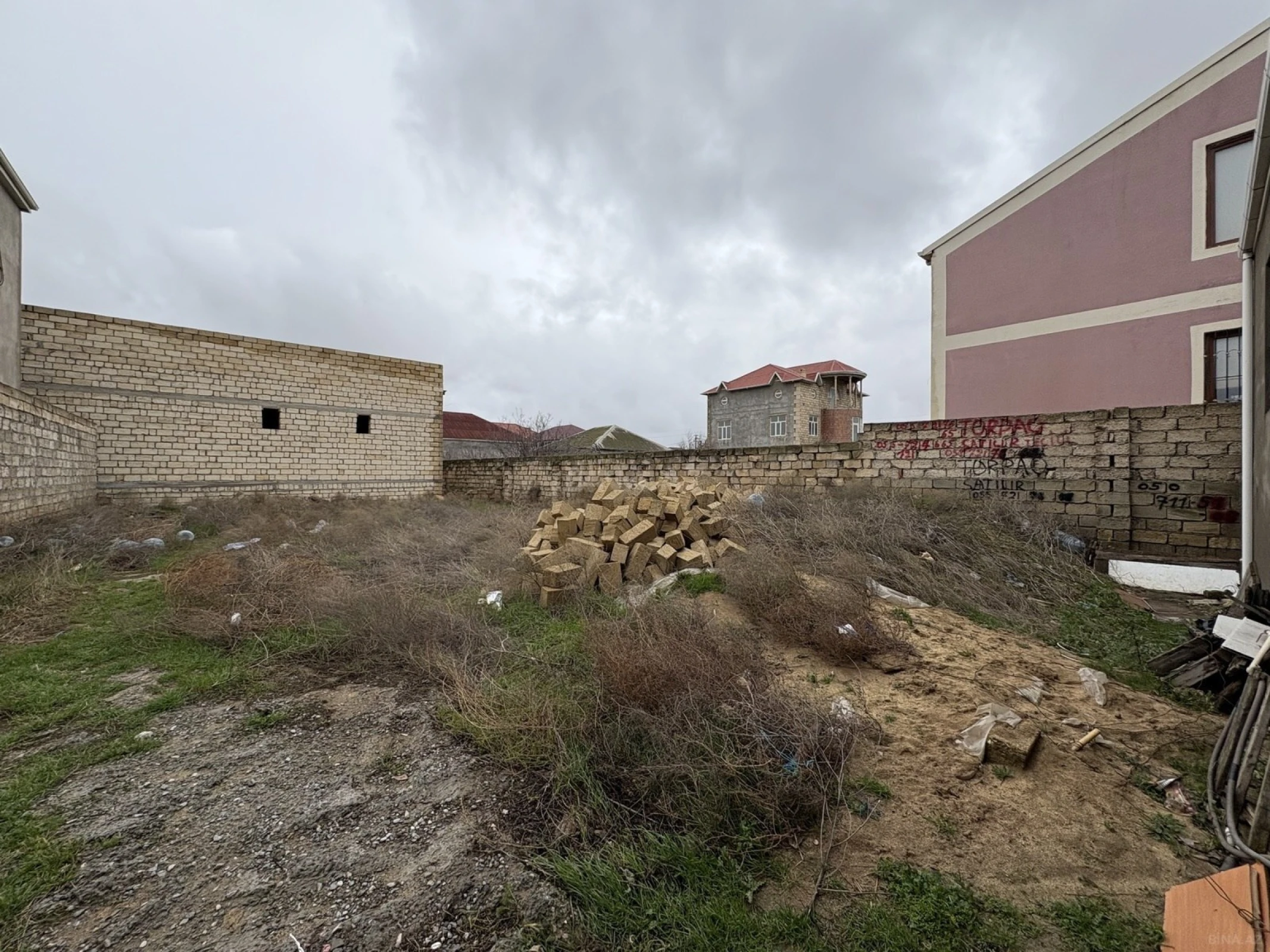 Satılır torpaq sahəsi 3 m²