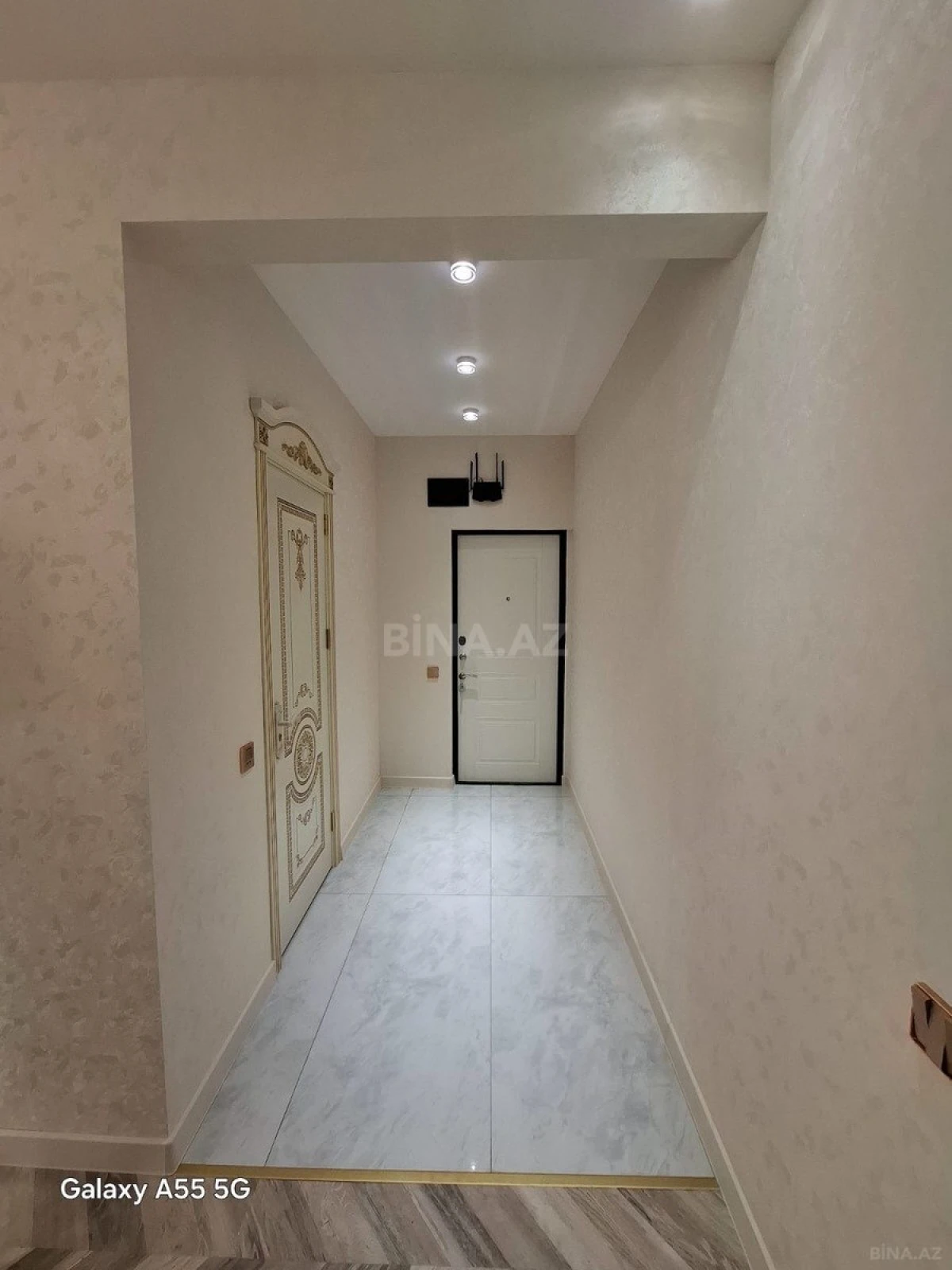 Satılır 2 otaqlı mənzil 55 m²
