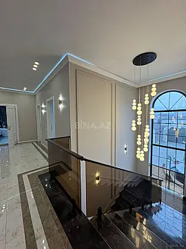 Satılır 6 otaqlı həyət evi 450 m²