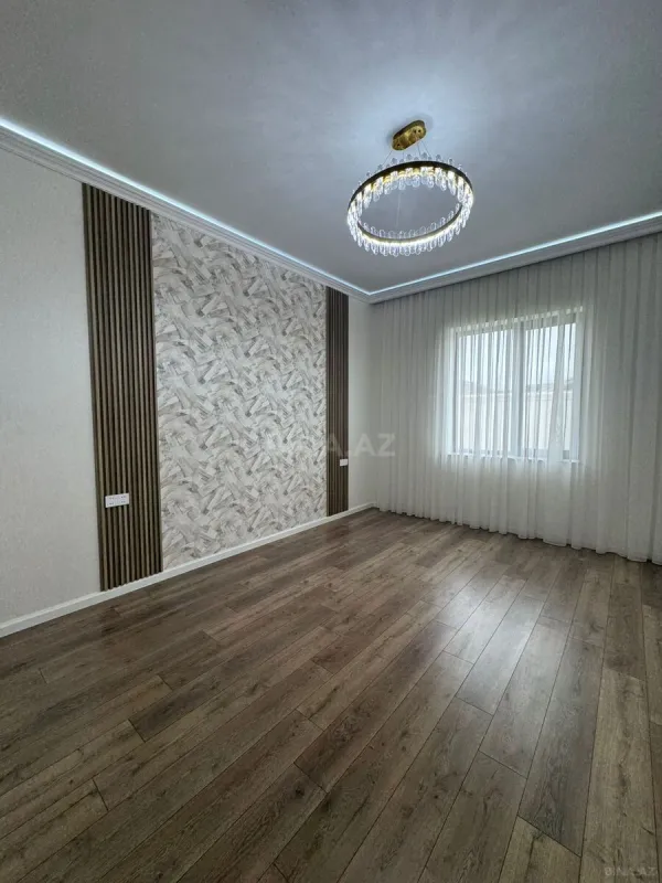 Satılır 6 otaqlı həyət evi 450 m²