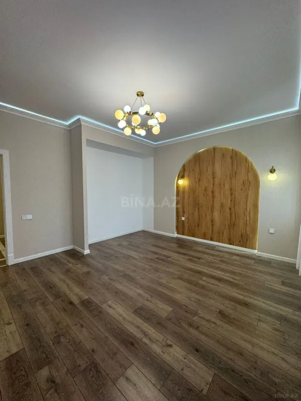 Satılır 6 otaqlı həyət evi 450 m²