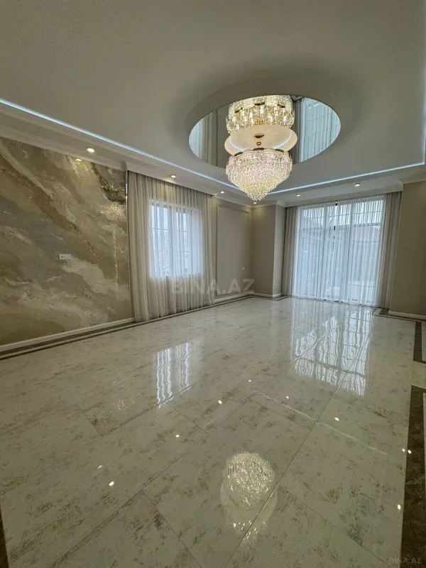 Satılır 6 otaqlı həyət evi 450 m²