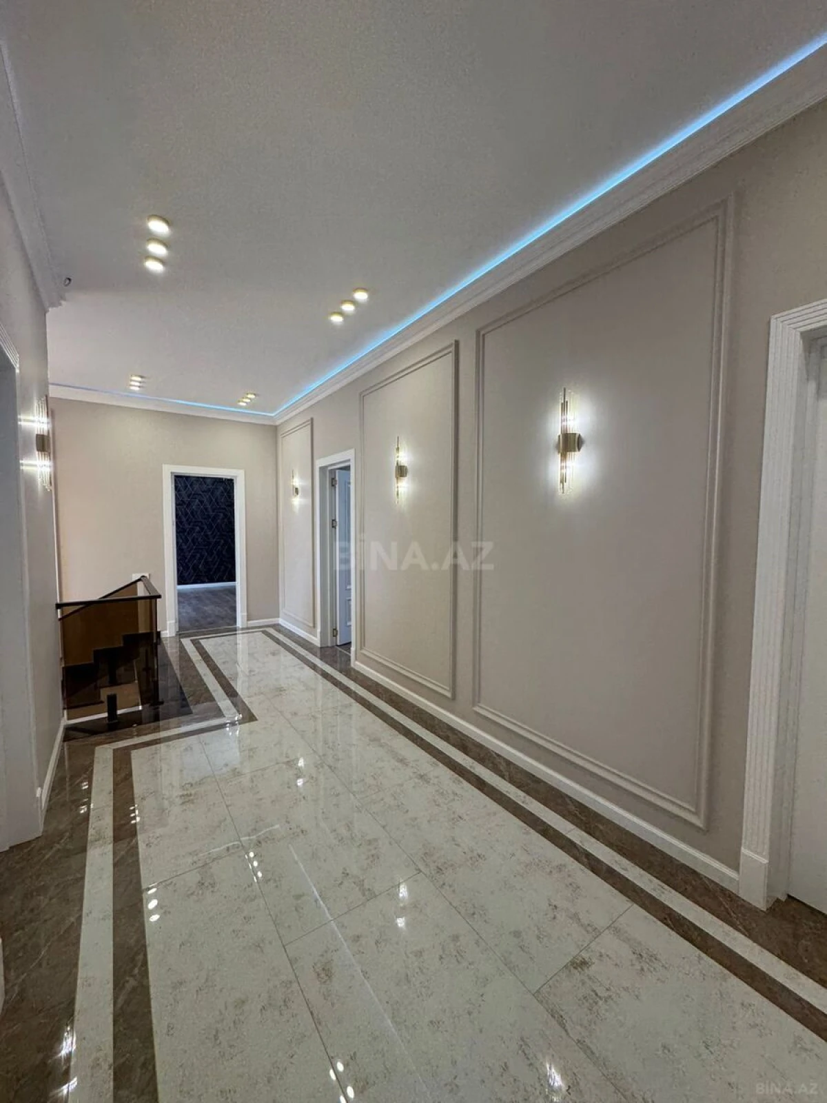 Satılır 6 otaqlı həyət evi 450 m²