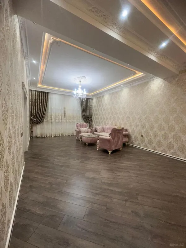 Satılır 6 otaqlı həyət evi 420 m²