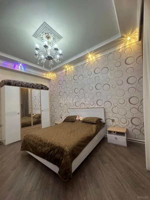 Satılır 6 otaqlı həyət evi 420 m²