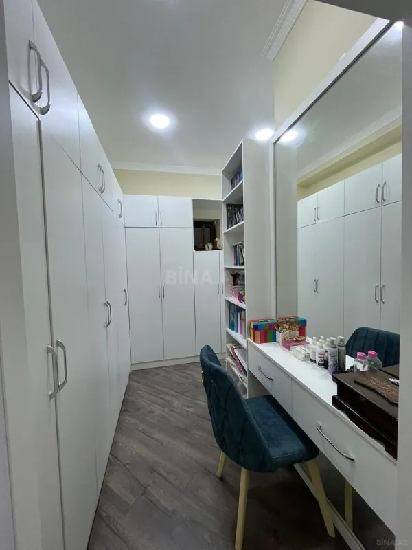 Satılır 6 otaqlı həyət evi 420 m²