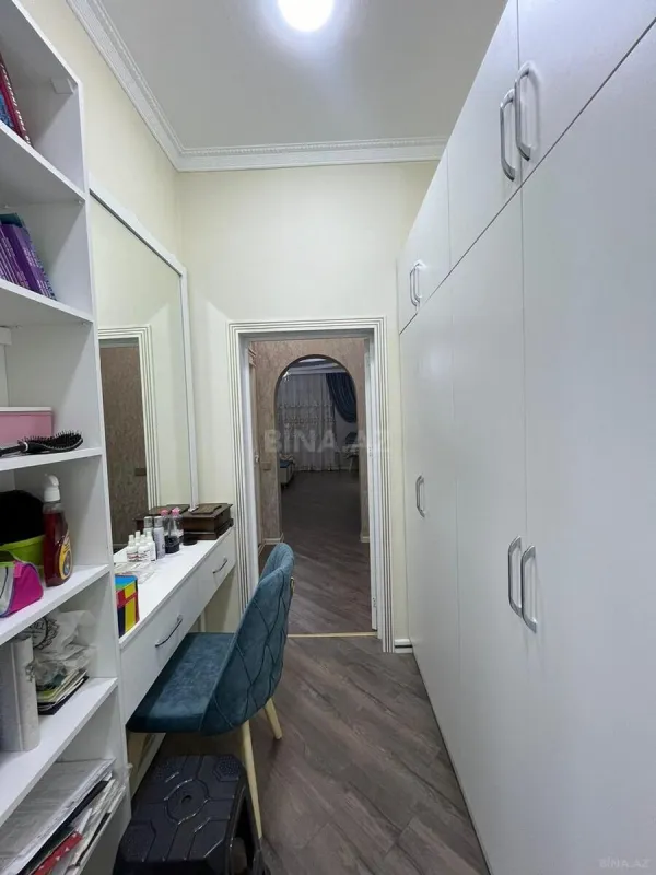 Satılır 6 otaqlı həyət evi 420 m²