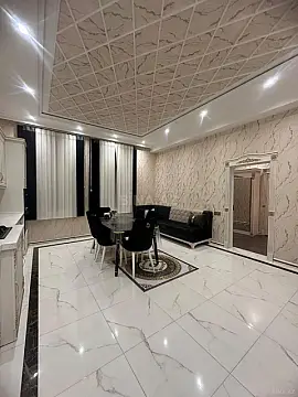 Satılır 6 otaqlı həyət evi 420 m²